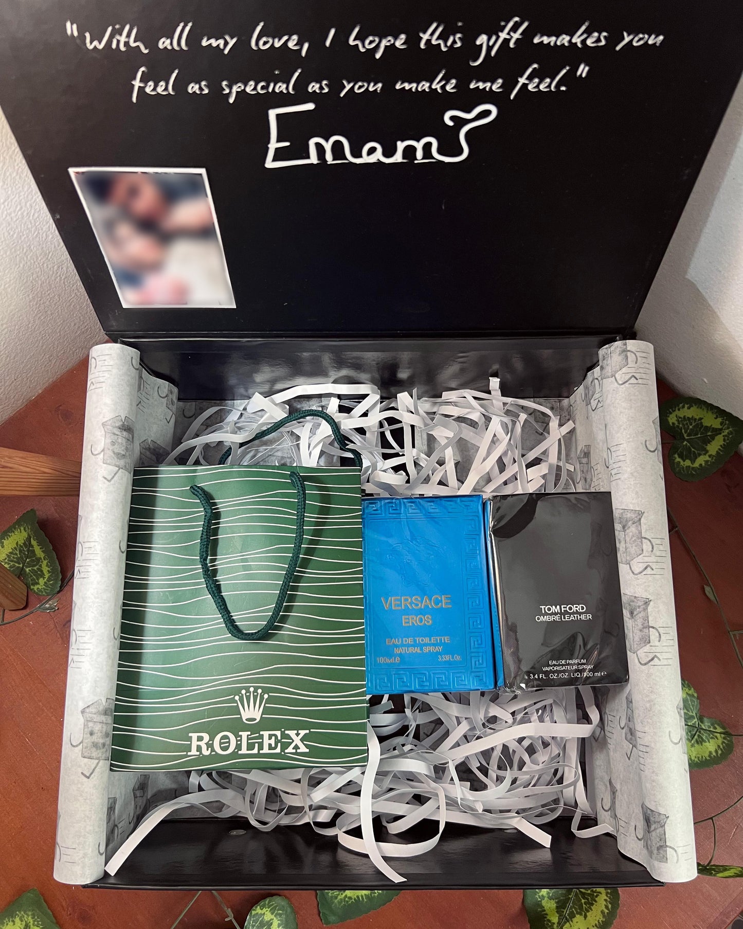 SUPREME BOX