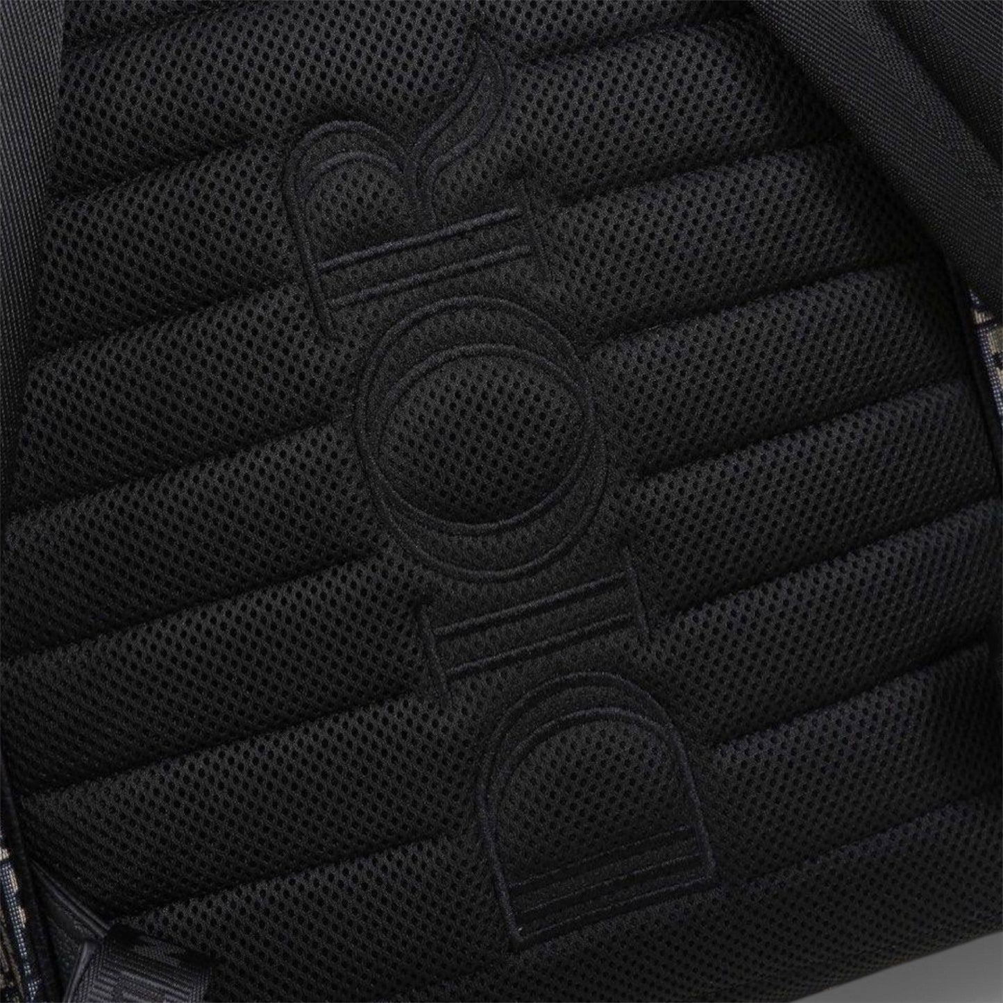 CHRISTIAN—D I O R BACKBAG