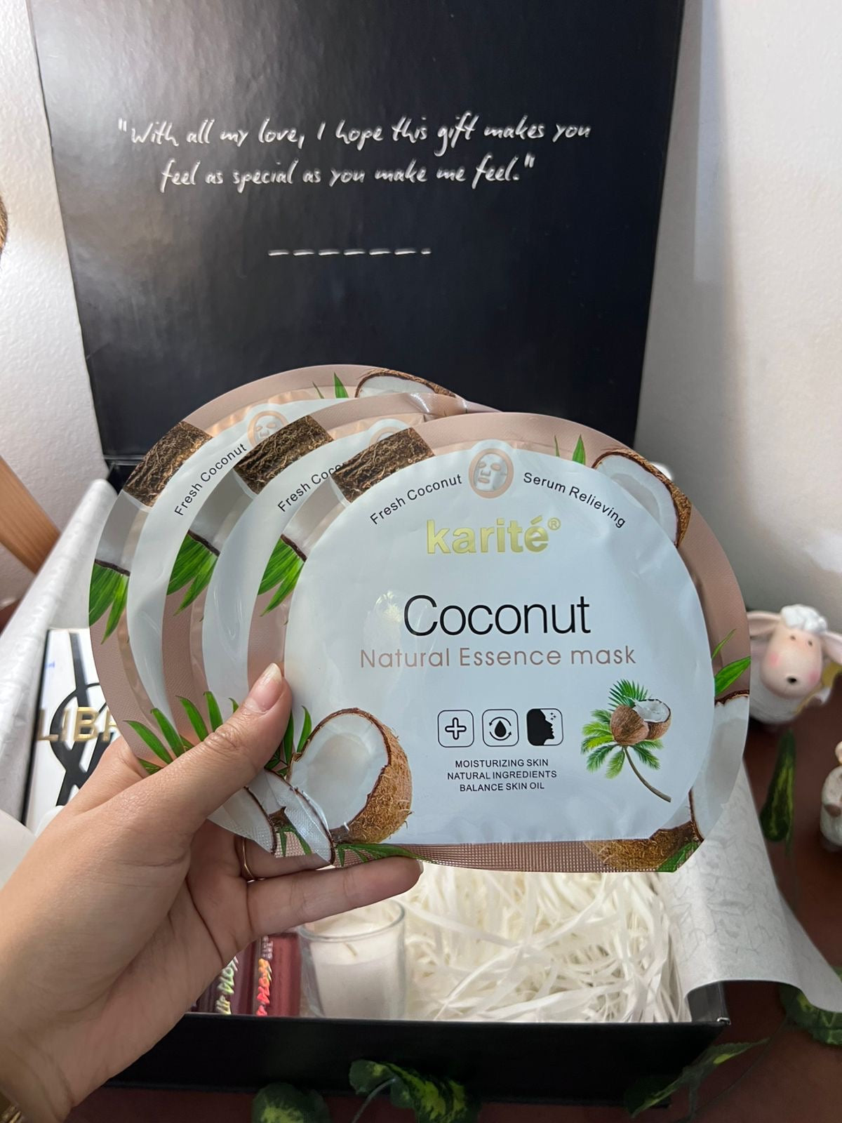 Coconut mask