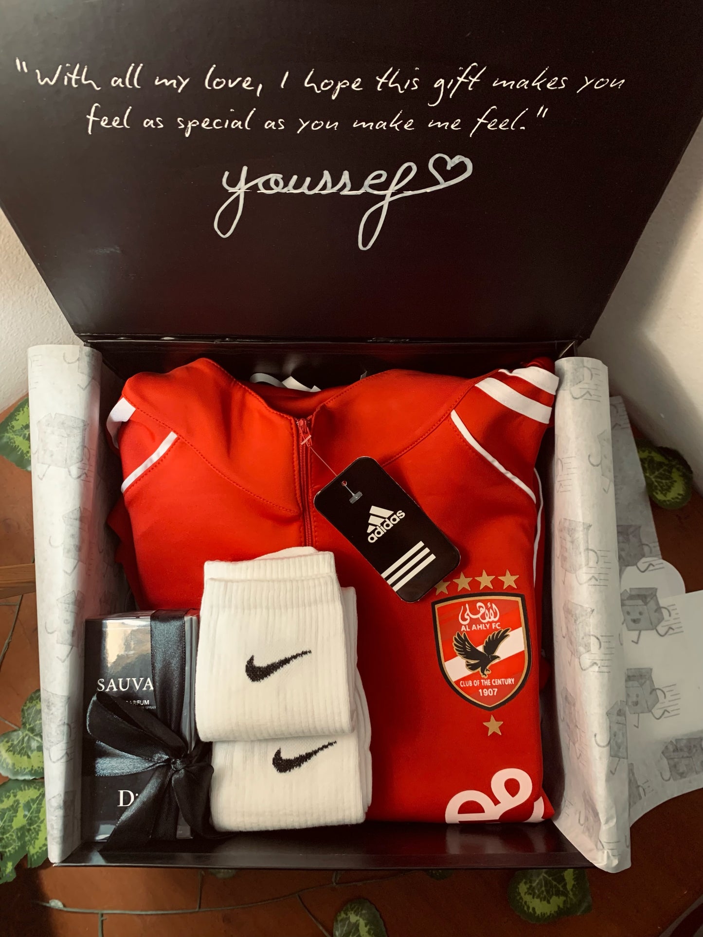 AHLY BOX
