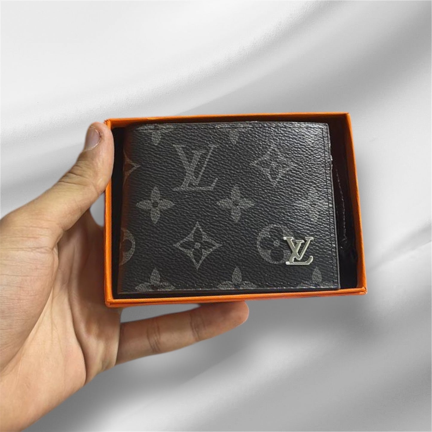 LV BLACK
