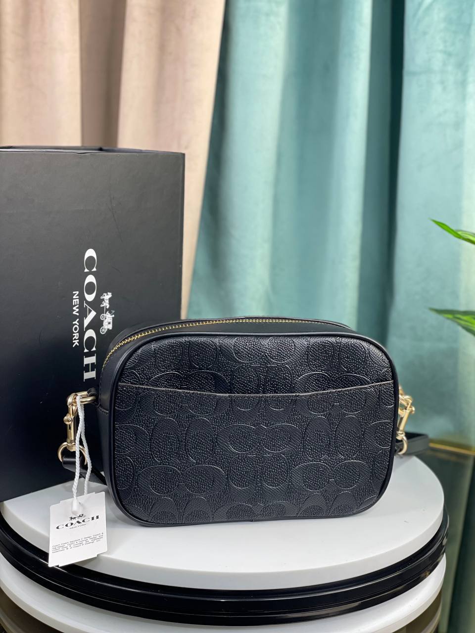 CO-ACH BLACK