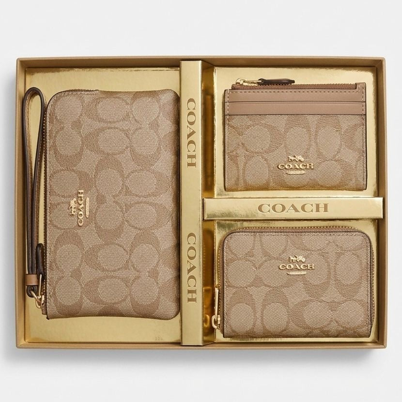 Co-ach beige wallet box