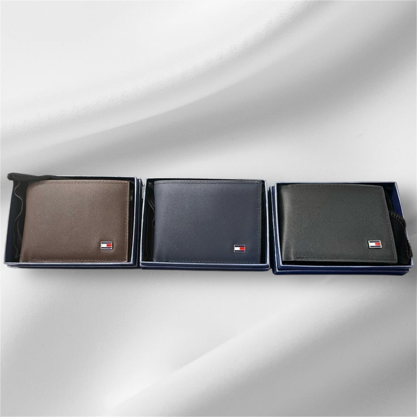 TOMMY WALLET