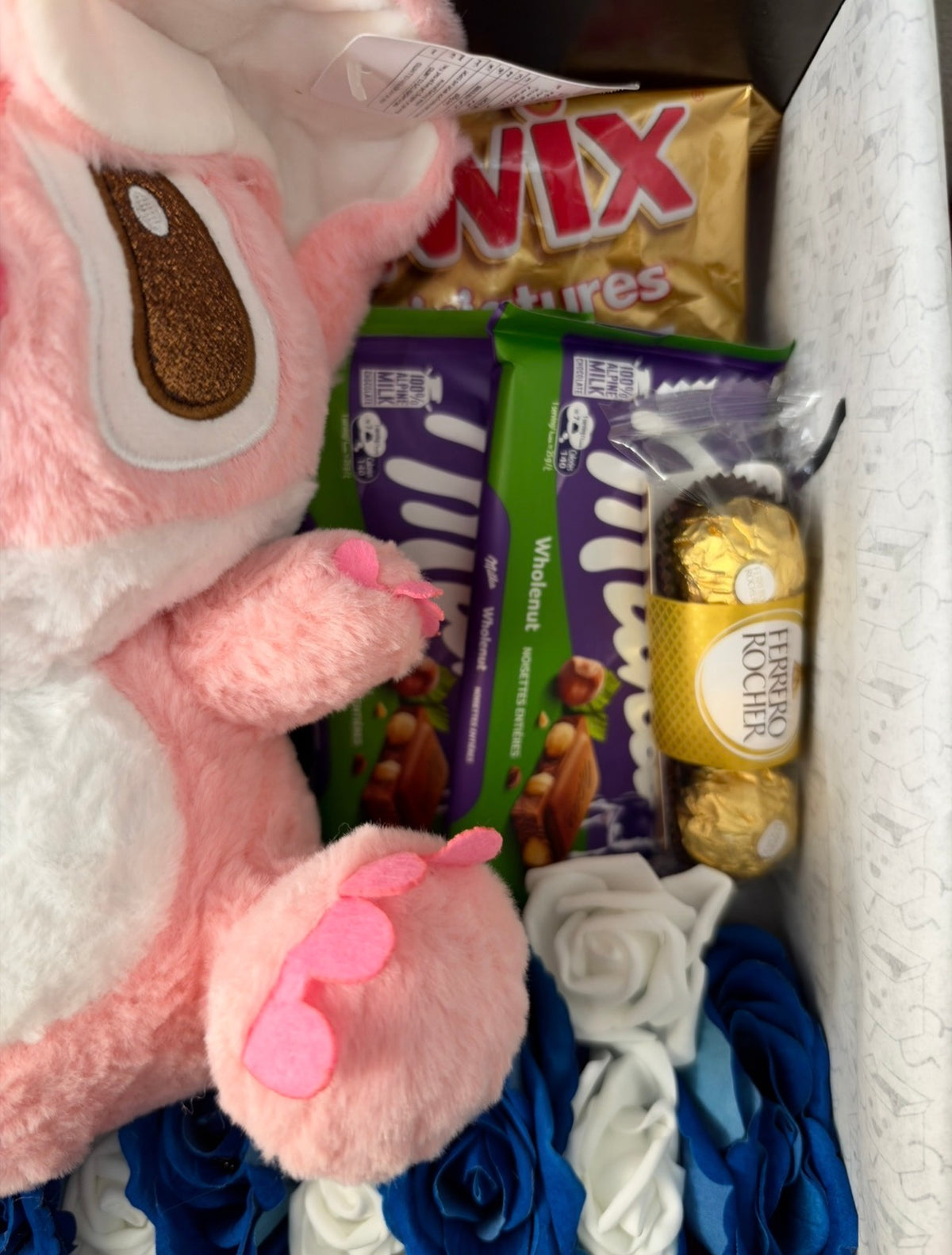 Manar’s Box
