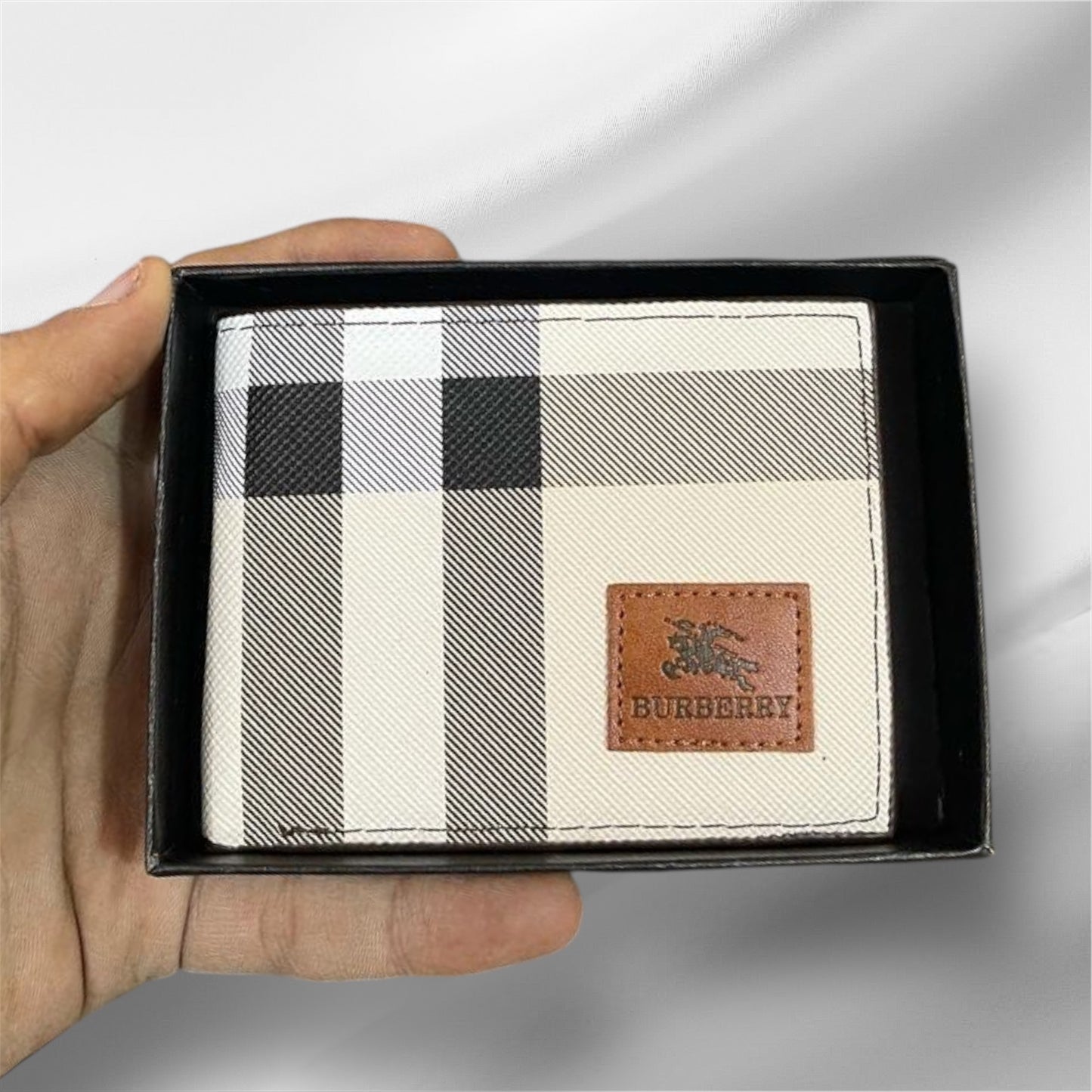 BURBERRY WALLET