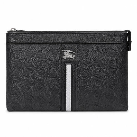 BURBERRY clutsh bag