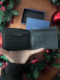 T.OMMY WALLET