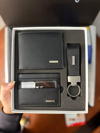 Madmody’s Box