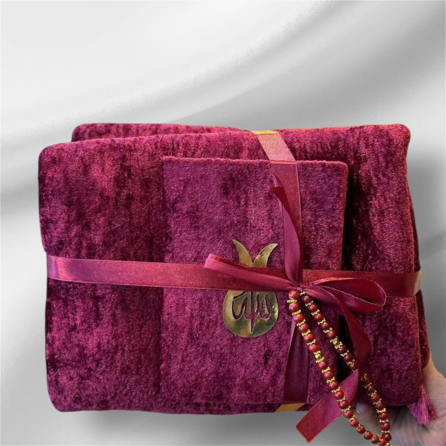 Burgundy prayer set