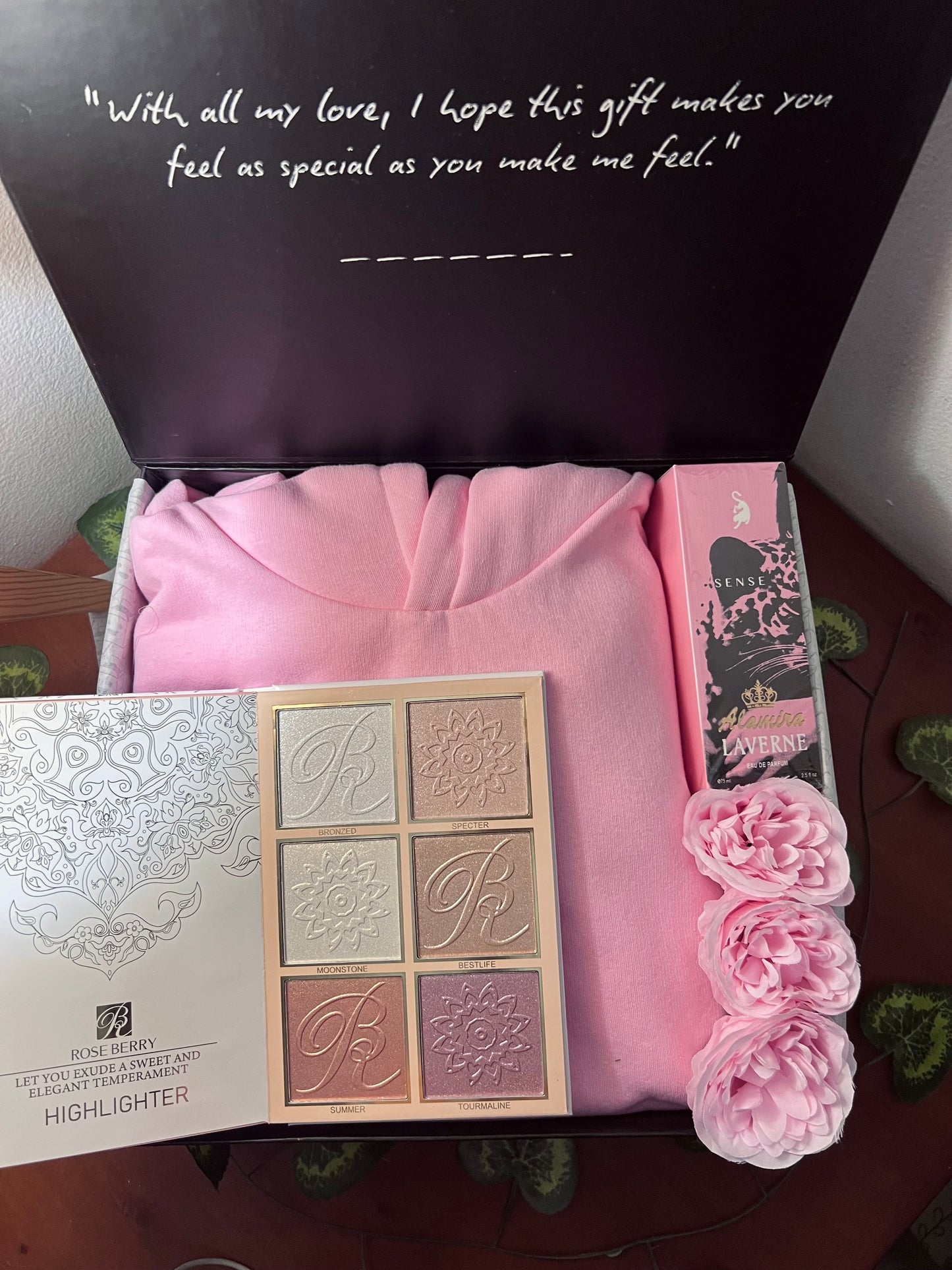 ROSY BOX