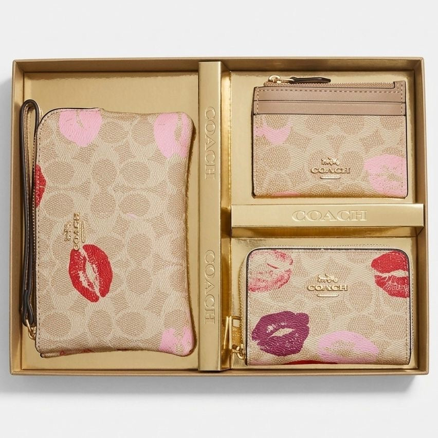 Co-ach wallet box
