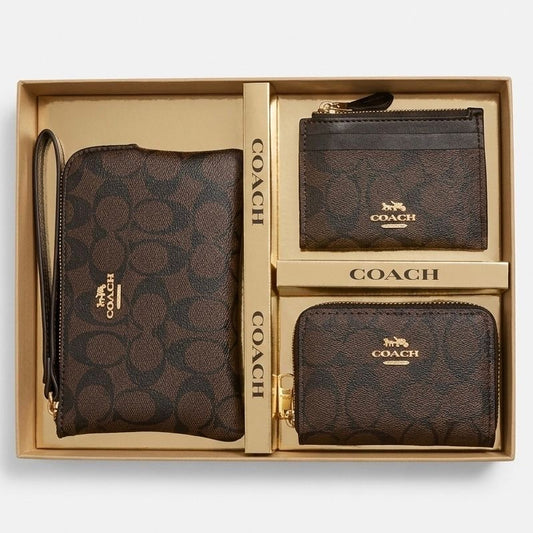 Co-ach brown wallet box