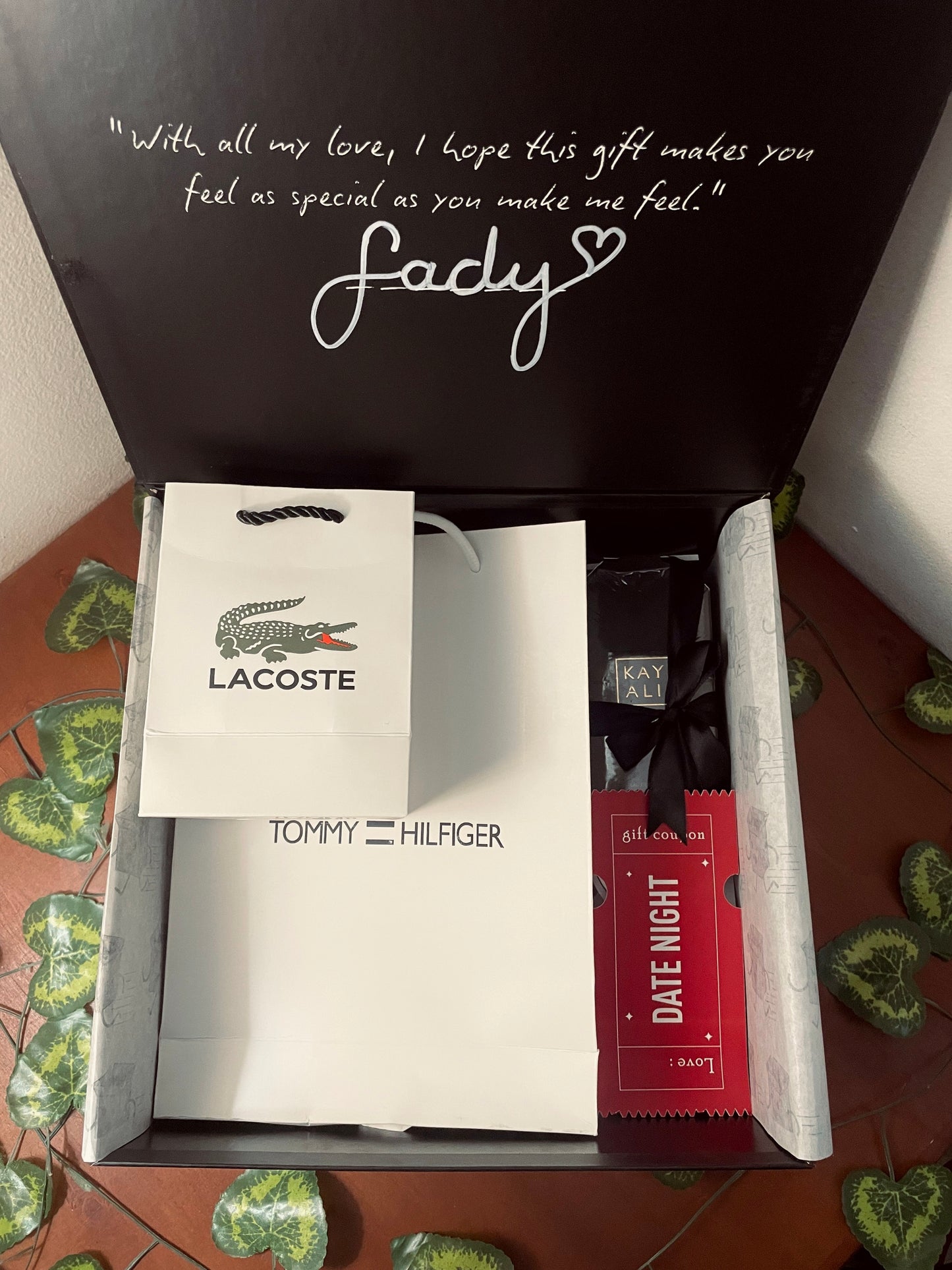 MODERN MAN BOX.