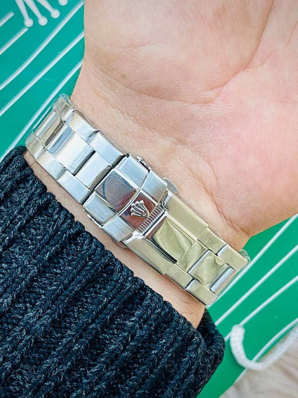 WHITE R.OLEX WATCH