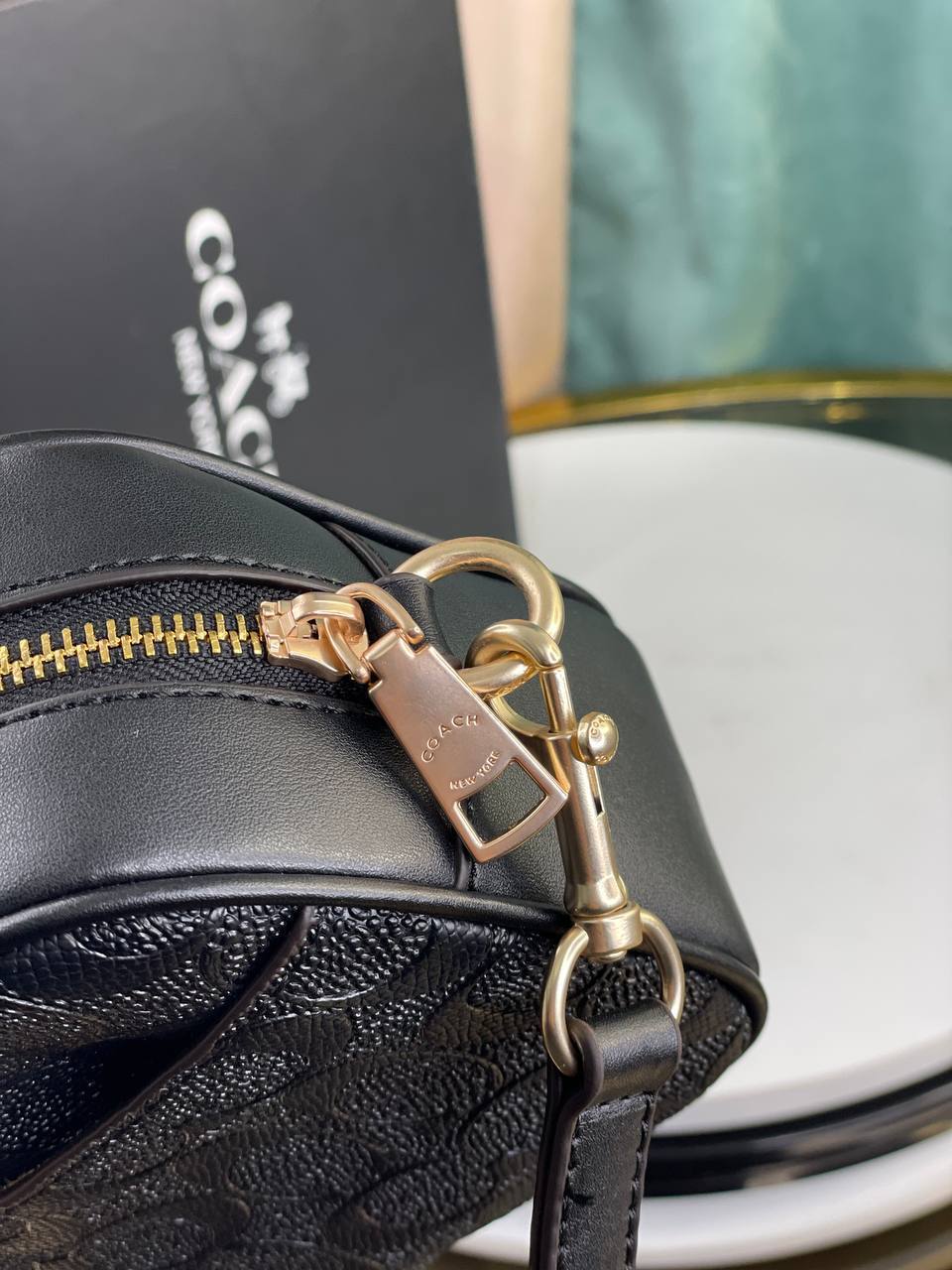 CO-ACH BLACK