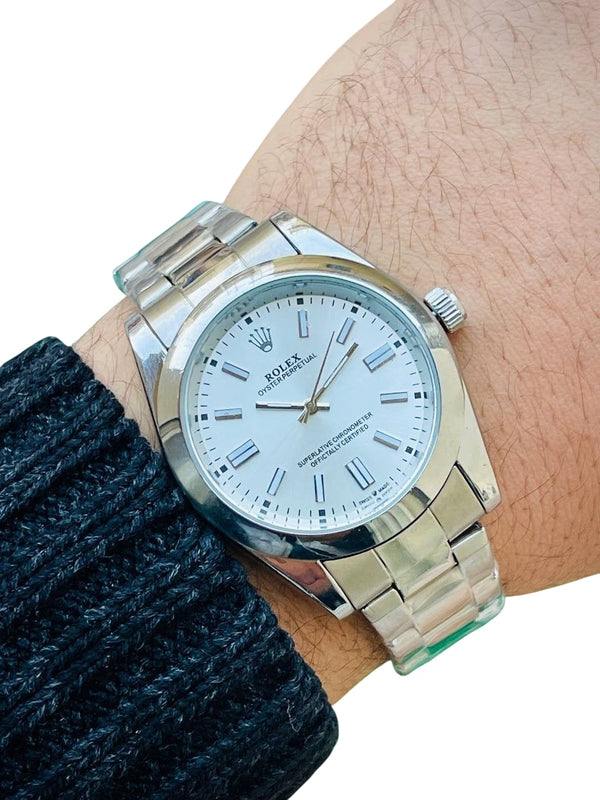 WHITE R.OLEX WATCH