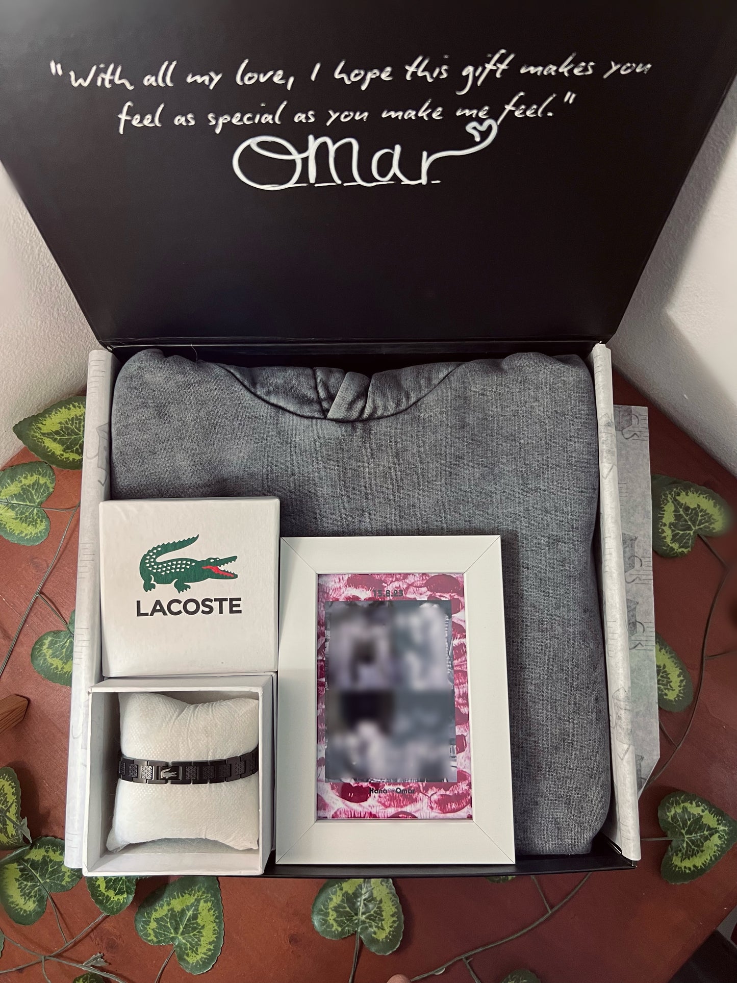 LOVIN BOX
