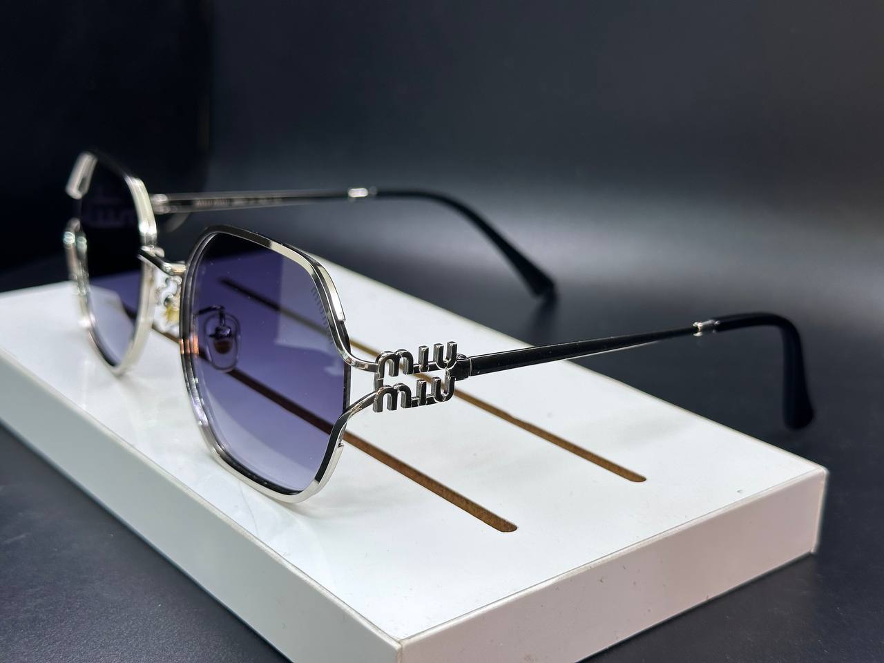 MIU-MIU sunglasses