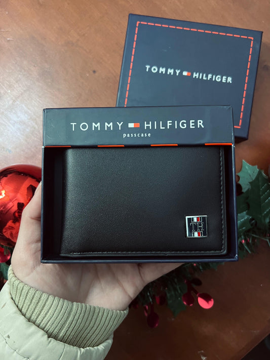 TOMMY WALLET