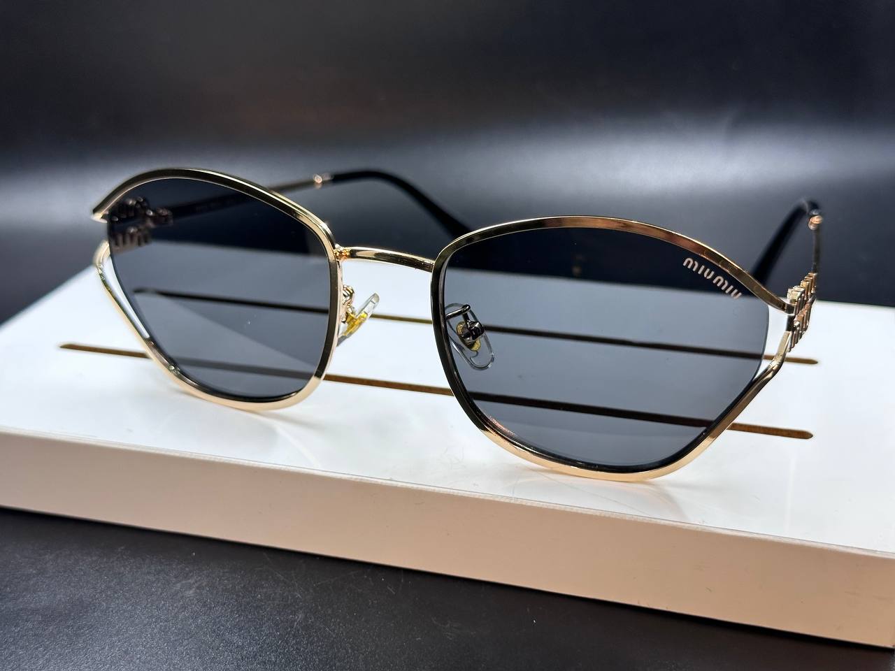MIU-MIU sunglasses