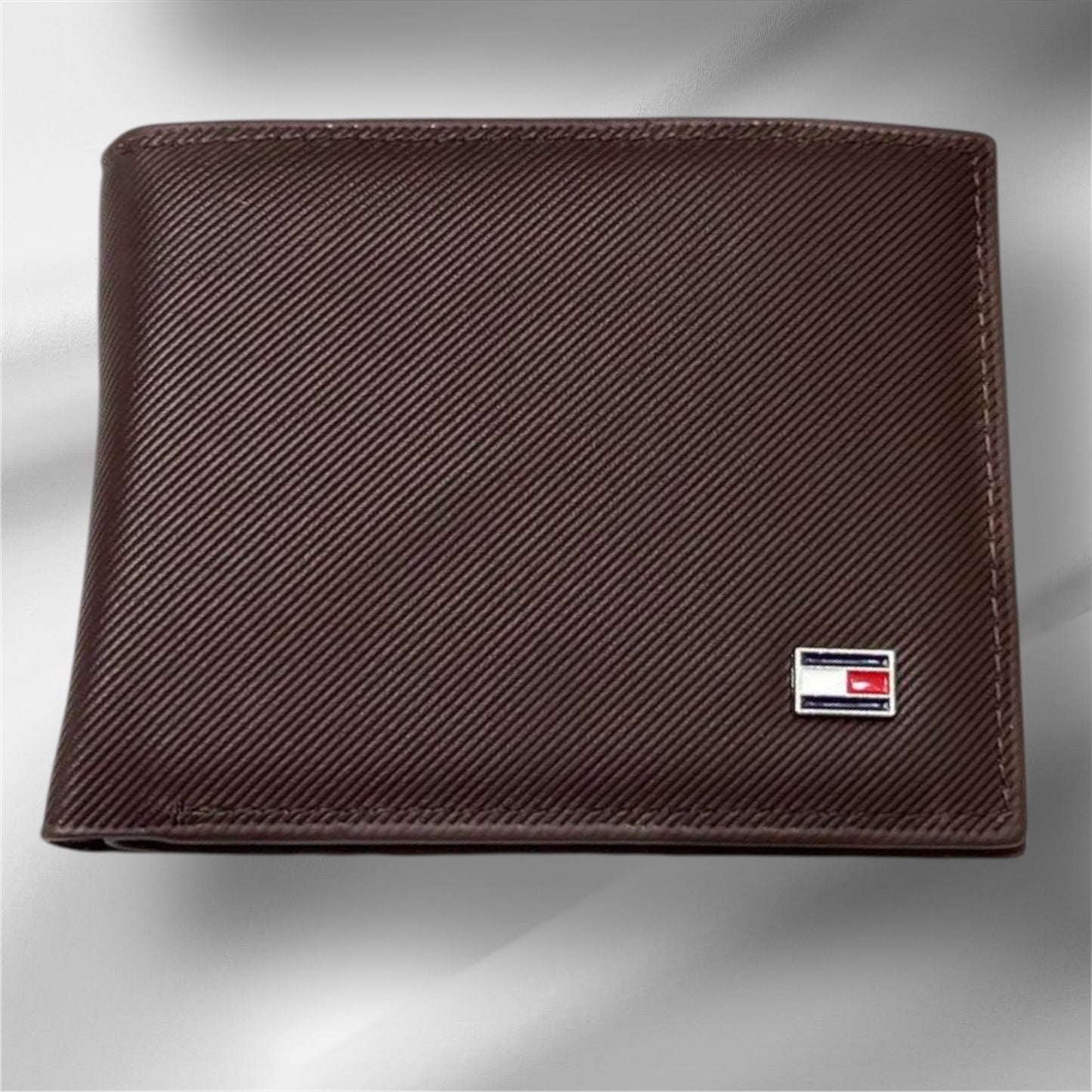 TOMMY WALLET