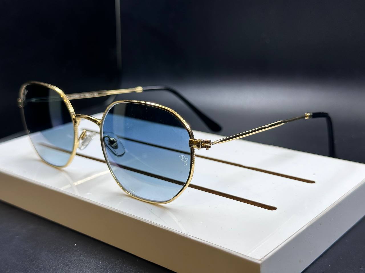 Blue ray ban sunglasses