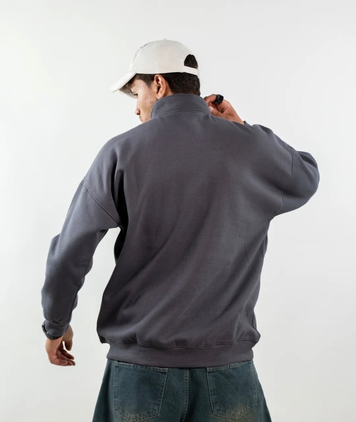 QUARTER ZIPPER - DARK GREY