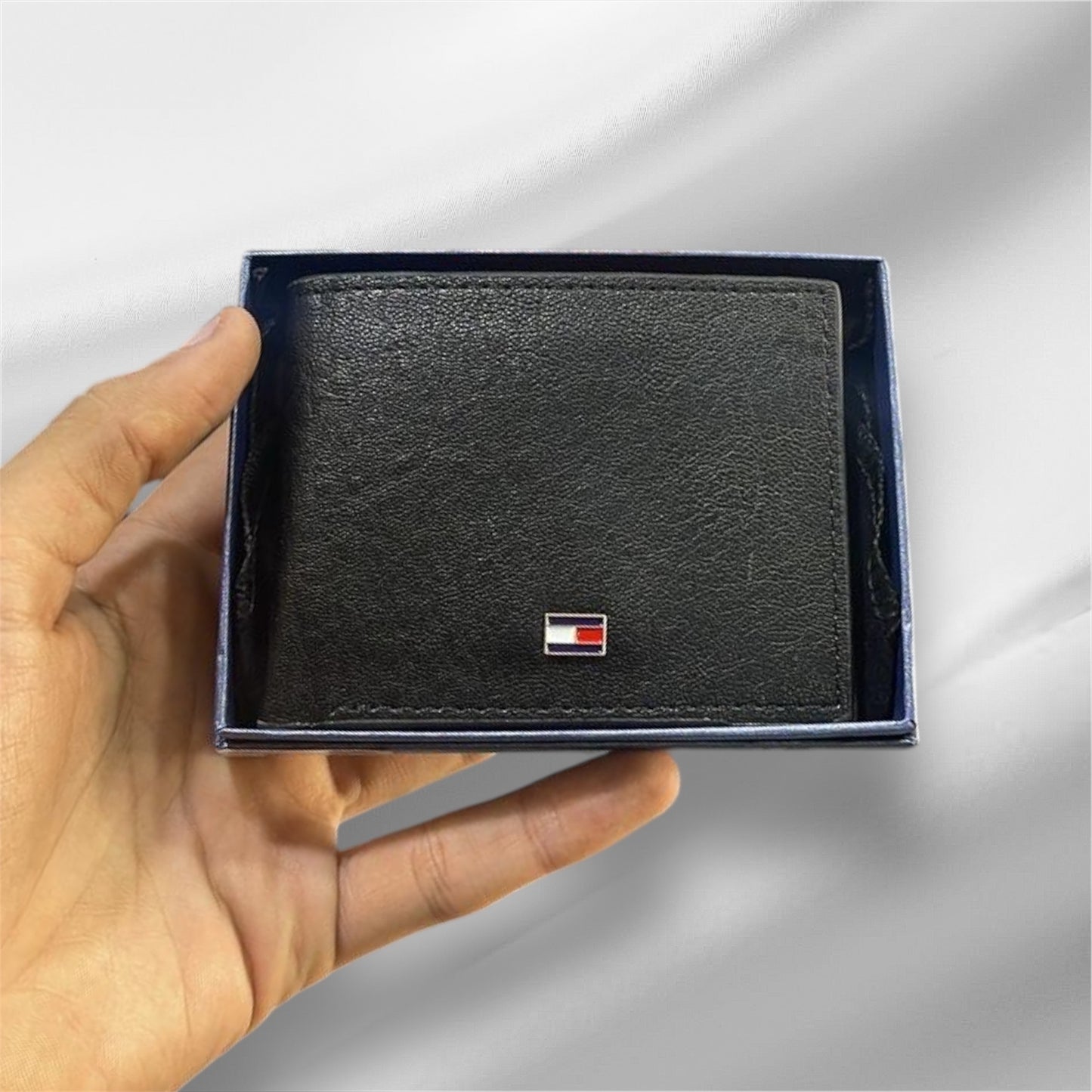 TOMMY WALLET